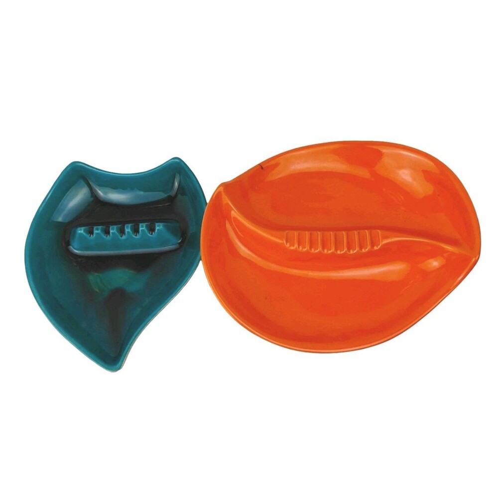 Set Of  2 Vtg 70's Green Groovy Orange Ashtrays California Pottery